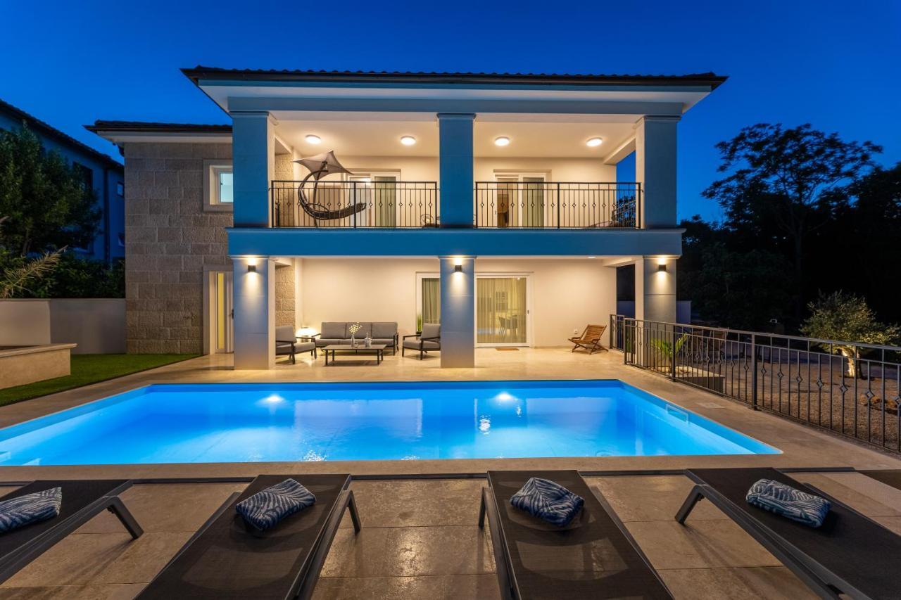 Villa Pafran With Heated Pool Krk Krk Town Zewnętrze zdjęcie
