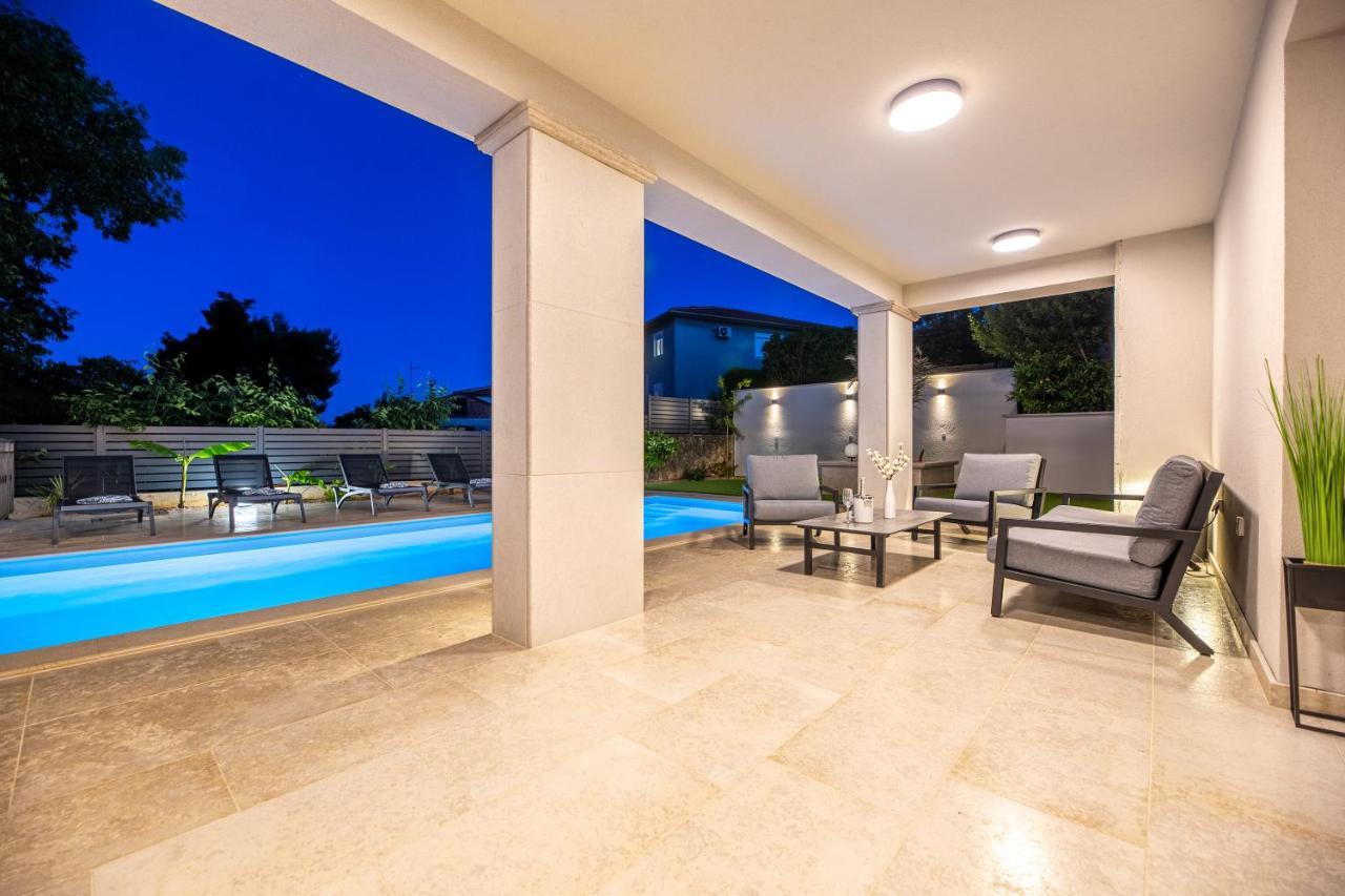 Villa Pafran With Heated Pool Krk Krk Town Zewnętrze zdjęcie